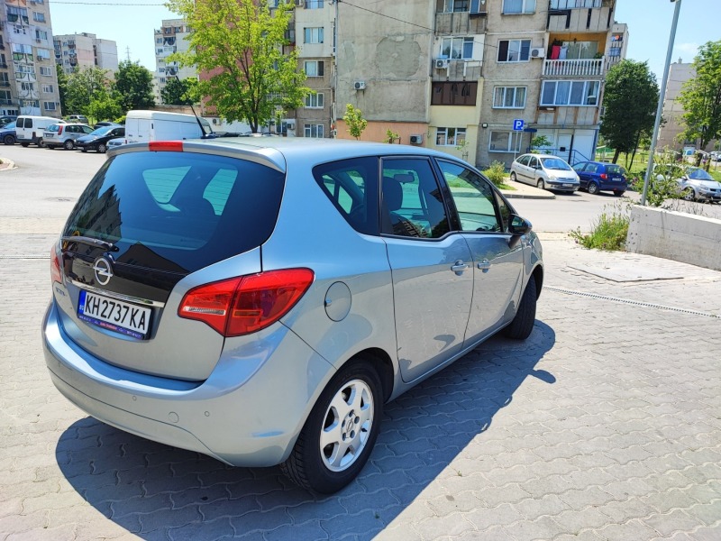 Opel Meriva 1.4 газ бензин , снимка 8 - Автомобили и джипове - 46397424