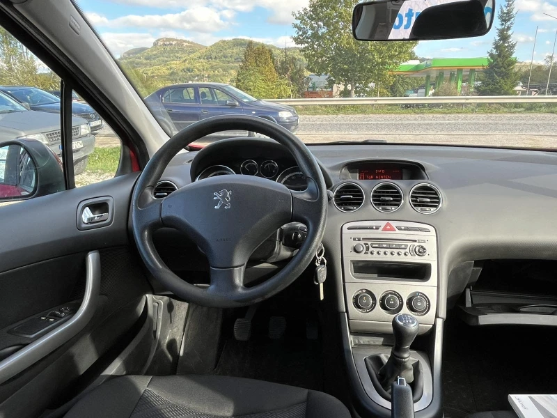 Peugeot 308 SW 1.4I 91кс EURO 5 КЛИМАТИК, снимка 12 - Автомобили и джипове - 47498197