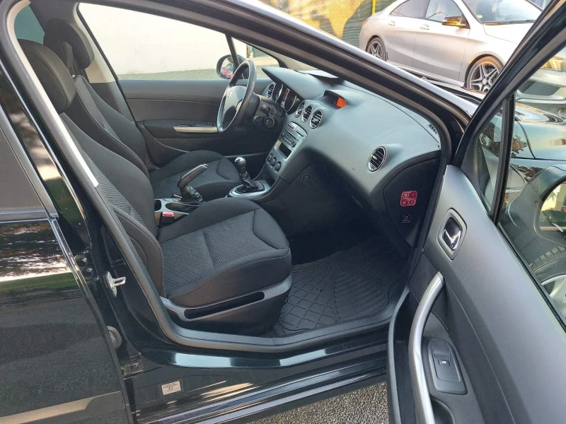 Peugeot 308 1.4, снимка 4 - Автомобили и джипове - 47525675