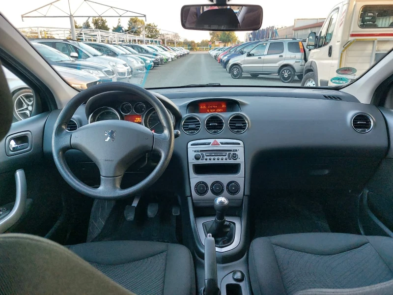 Peugeot 308 1.4, снимка 10 - Автомобили и джипове - 47525675