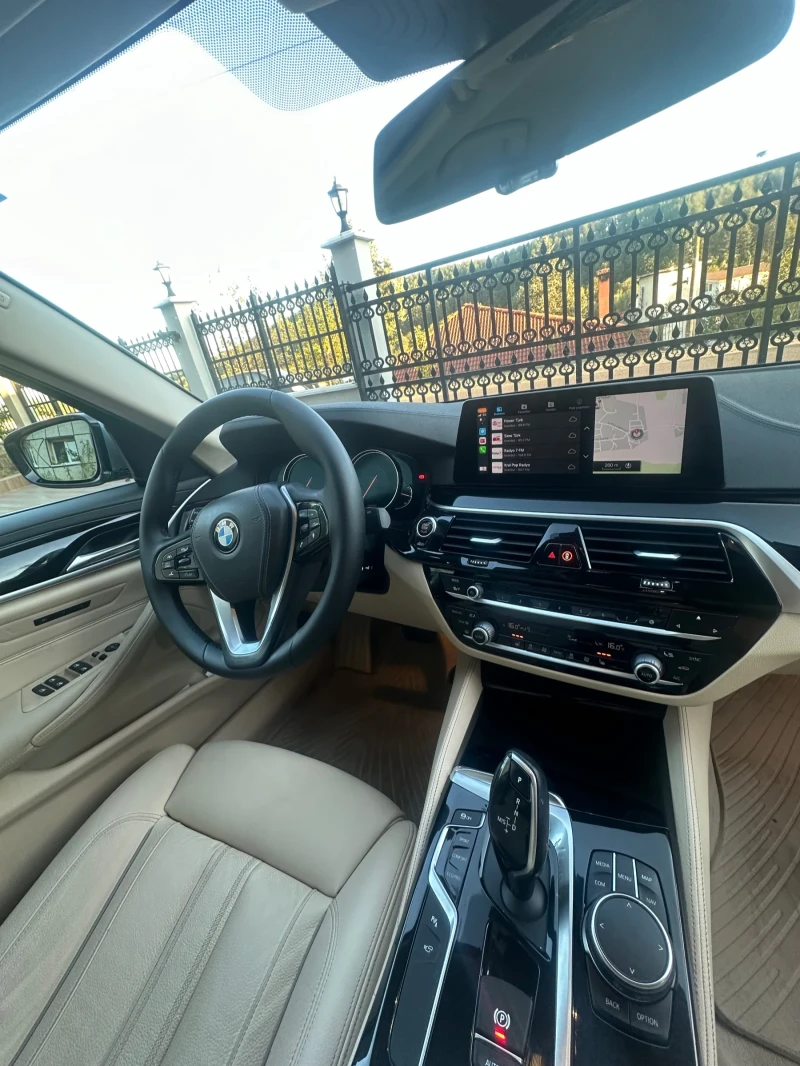 BMW 530 G30/5.30d Head Up, 360 Cam, Luxuryline, Distronic , снимка 8 - Автомобили и джипове - 47986745