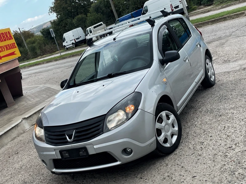 Dacia Sandero 1.4* ГАЗ* КЛИМА, снимка 1 - Автомобили и джипове - 47553623