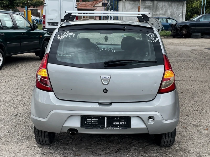 Dacia Sandero 1.4* ГАЗ* КЛИМА, снимка 5 - Автомобили и джипове - 47553623