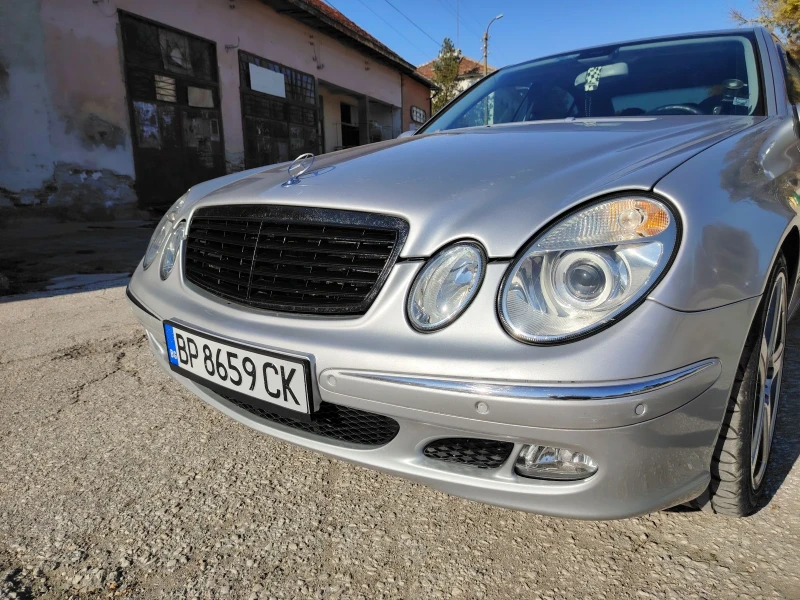 Mercedes-Benz E 320, снимка 16 - Автомобили и джипове - 47700375