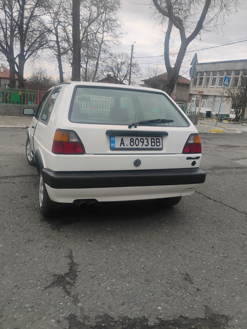 VW Golf 1.6, снимка 9 - Автомобили и джипове - 48438727