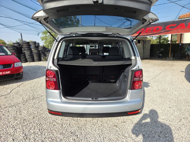 VW Touran 1.9TDI FACELIFT, снимка 6 - Автомобили и джипове - 51209243