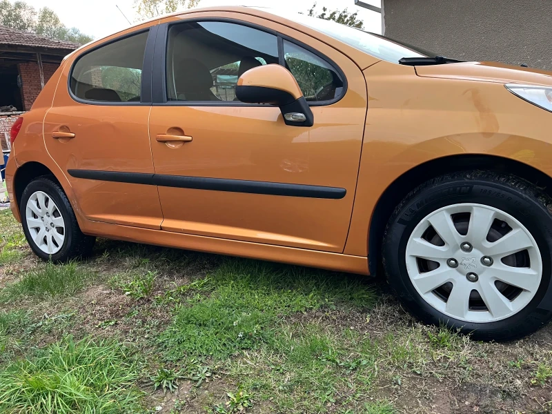 Peugeot 207 1.4 16V, снимка 4 - Автомобили и джипове - 52136286