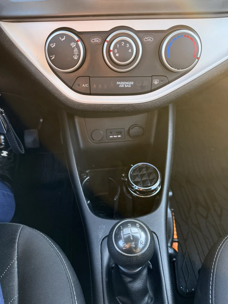 Kia Picanto 1.0, снимка 14 - Автомобили и джипове - 52926549