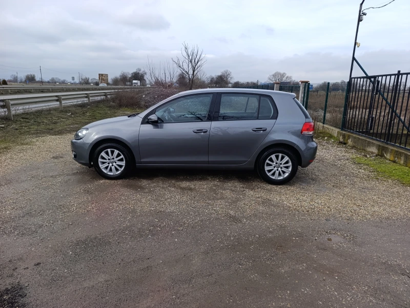 VW Golf 1.6i-102кс.Бензин, снимка 4 - Автомобили и джипове - 53384358