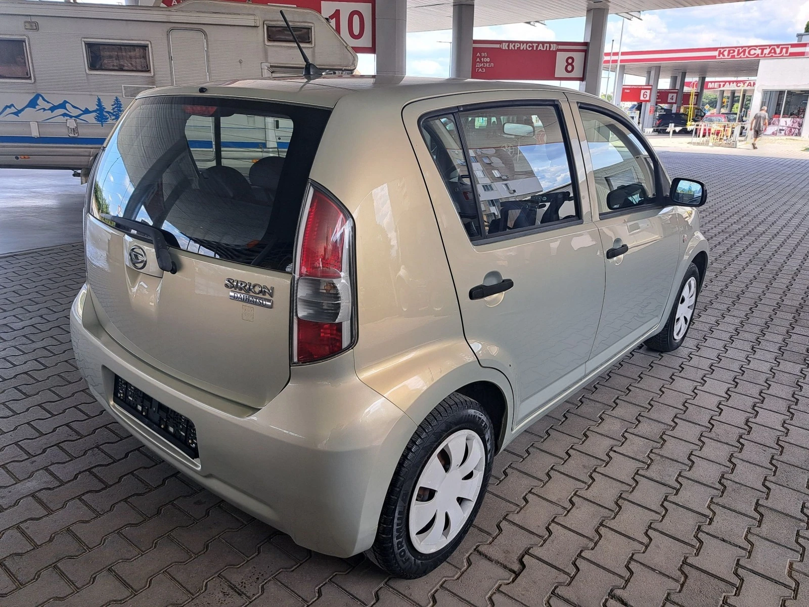 Daihatsu Sirion 1.0i 68ps.GPL ITALIA - изображение 8