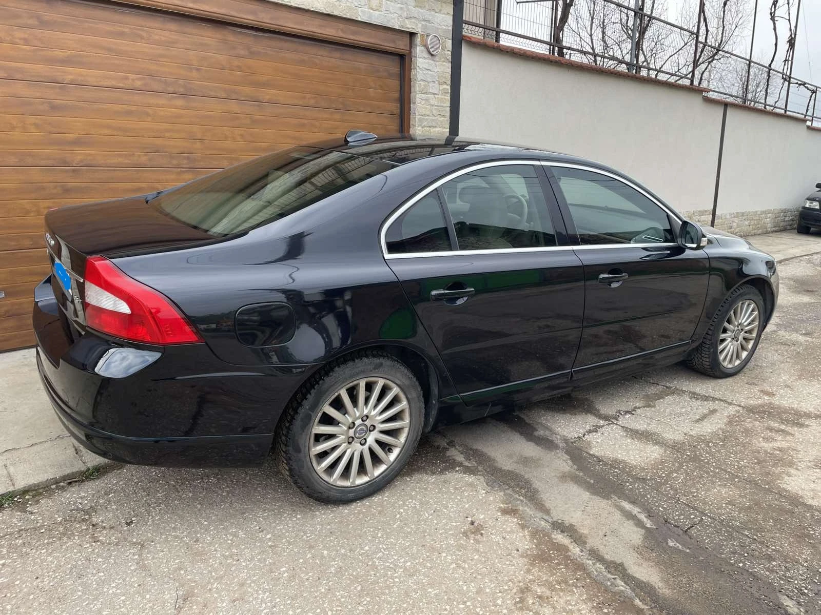 Volvo S80 2.5T АГУ - изображение 5