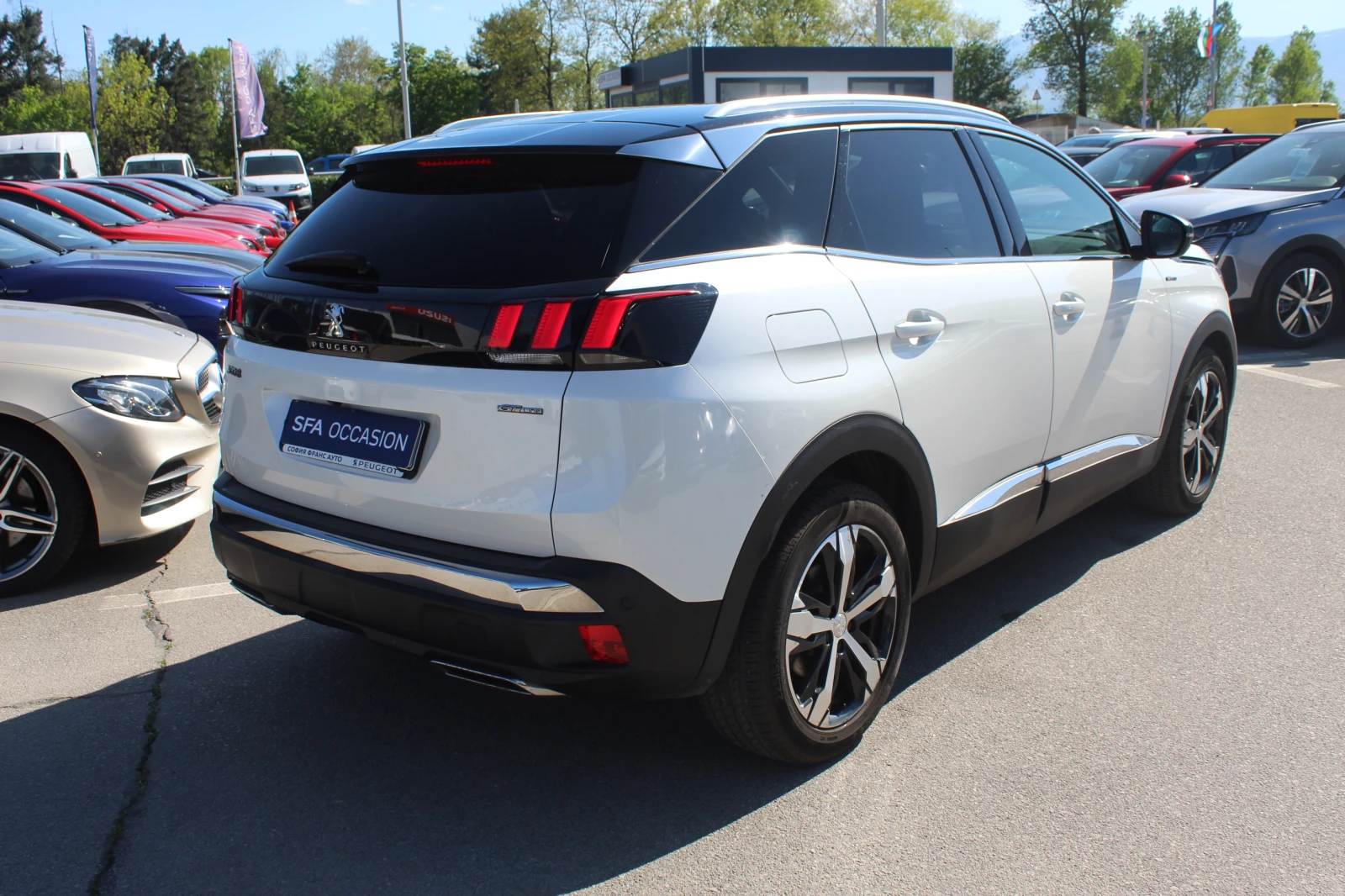 Peugeot 3008 NEW GT Line 1.6 e-THP 165 EAT6 // 1801171 - изображение 4
