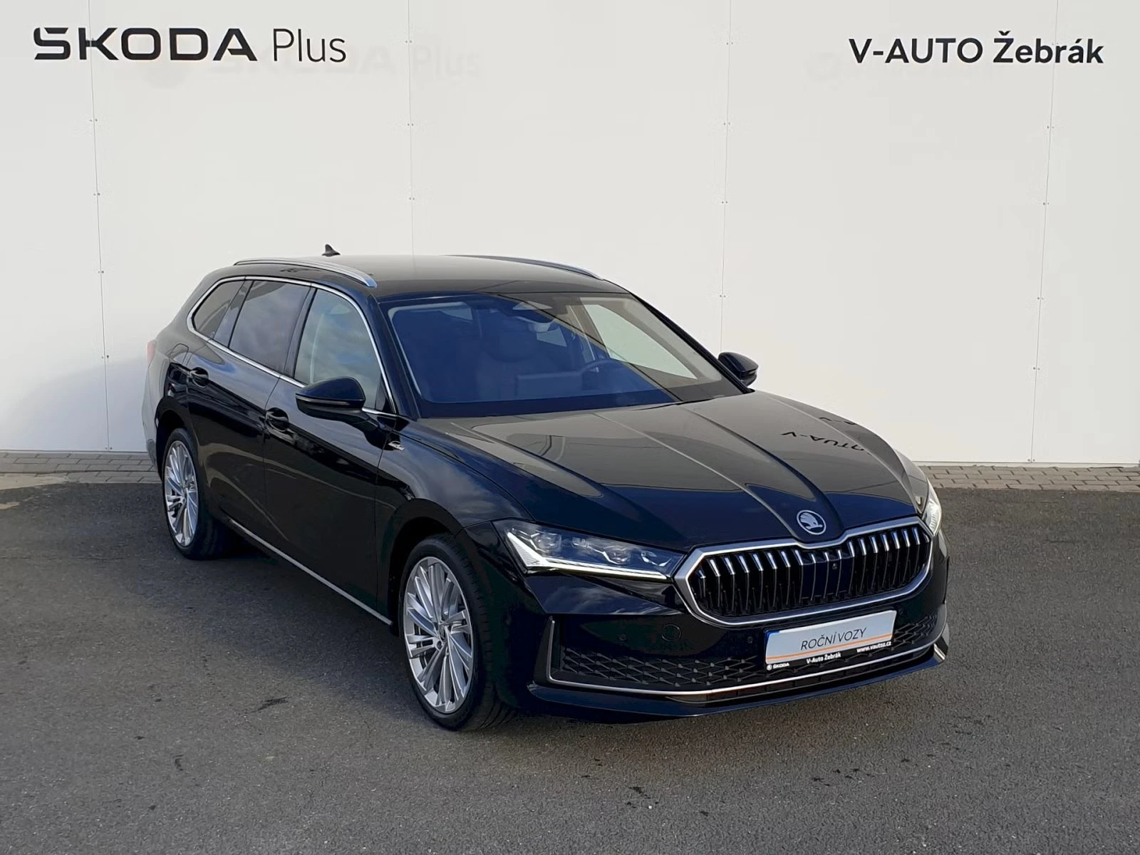 Skoda Superb L&K 2.0 TDI Гаранция  - изображение 6
