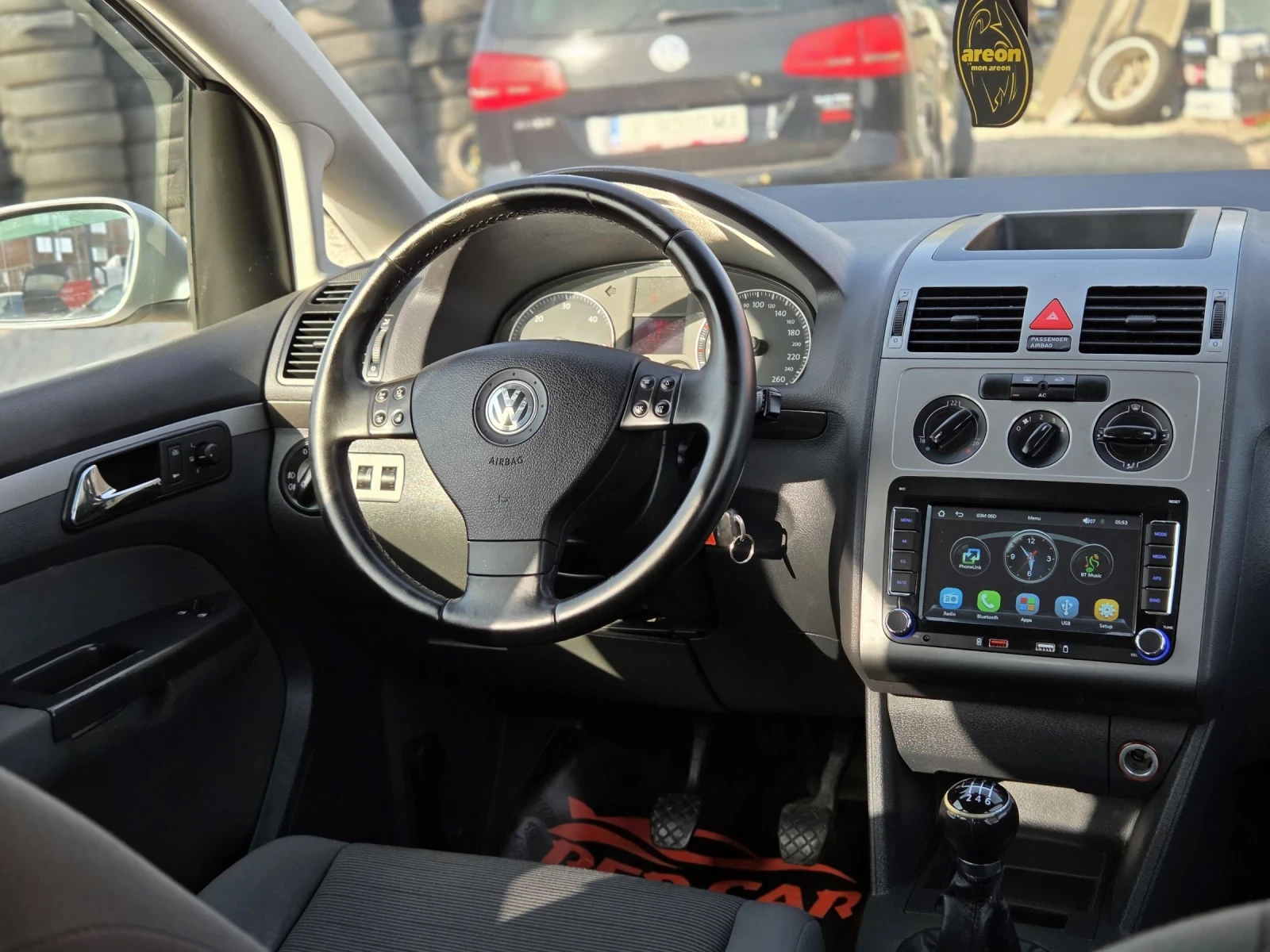 VW Touran 1.9TDI FACELIFT | Mobile.bg — изображение 14