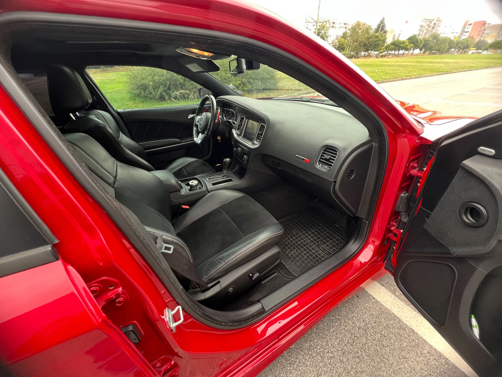 Dodge Charger 6, 4 V8 HEMI SRT8 | Mobile.bg   15