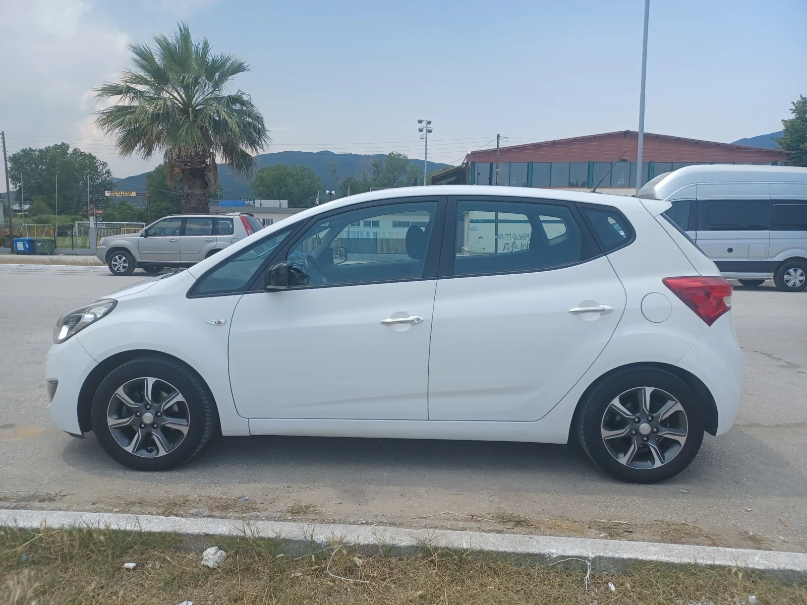 Hyundai Ix20  - изображение 3