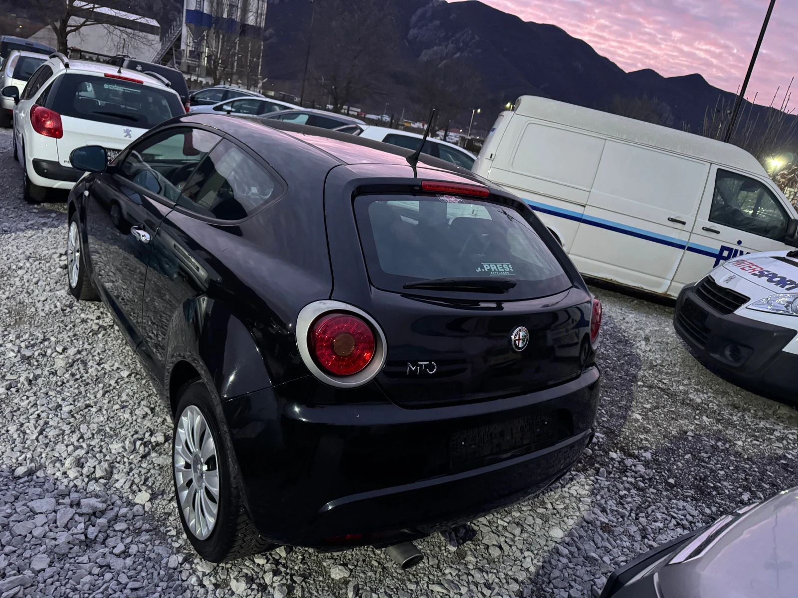 Alfa Romeo MiTo 1.4i 6ck KLIMA 132000km - изображение 5