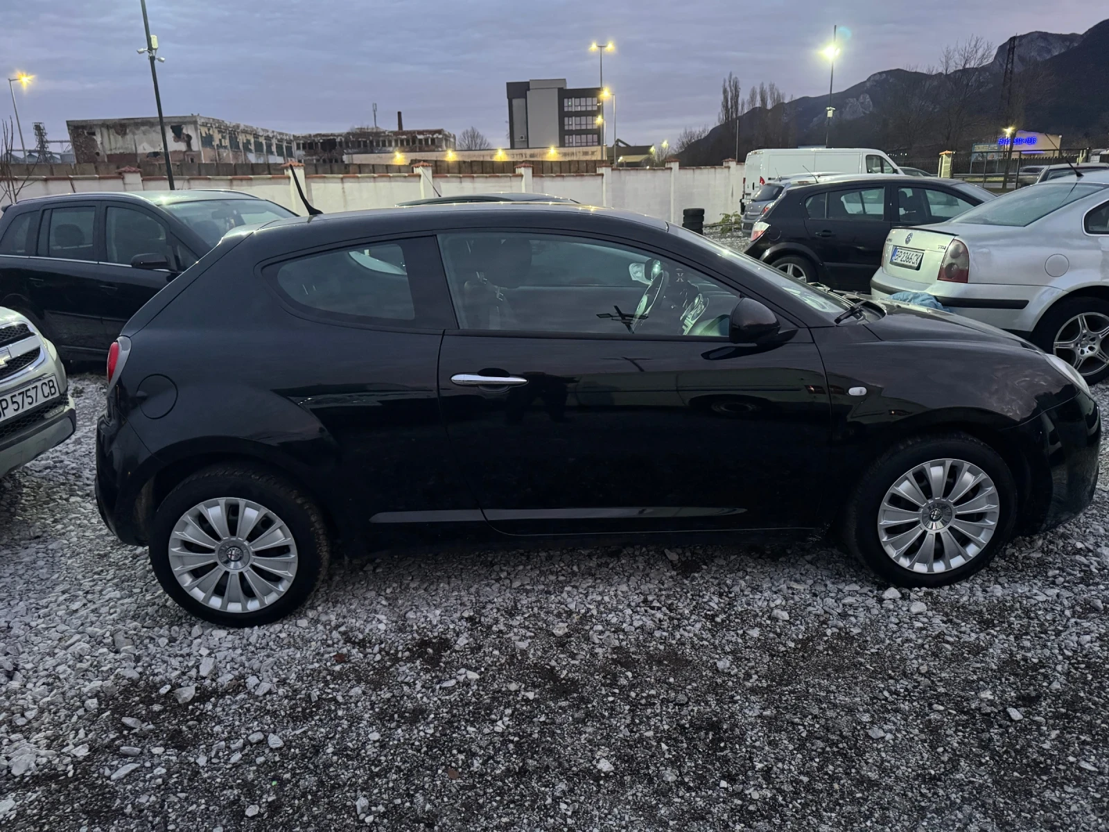 Alfa Romeo MiTo 1.4i 6ck KLIMA 132000km - изображение 7