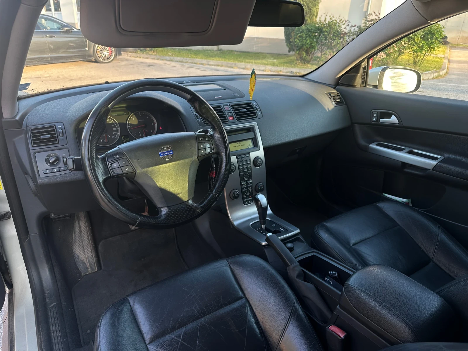 Volvo C30 D5, снимка 6 - Автомобили и джипове - 53267404