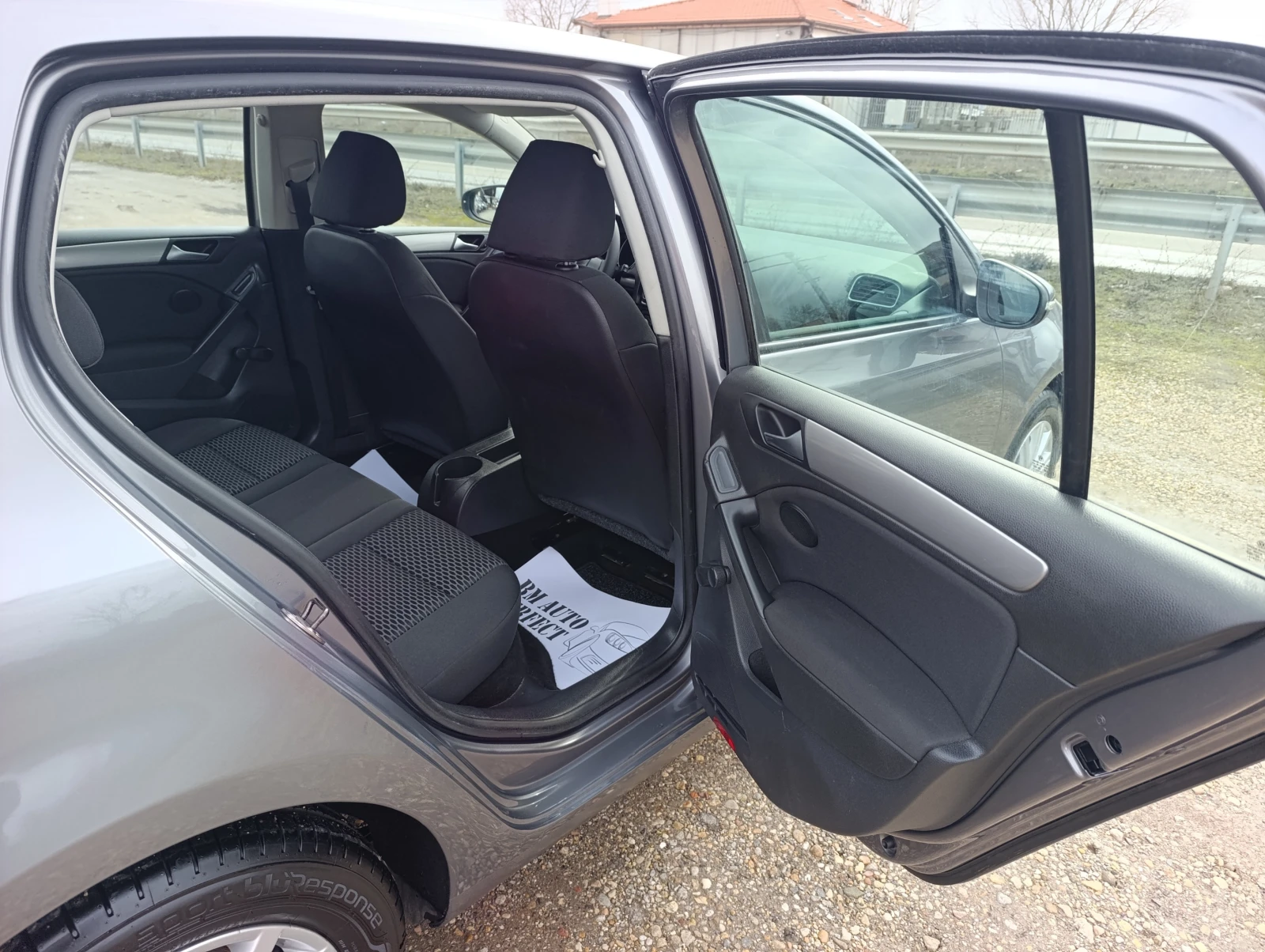 VW Golf 1.6i-102��.������ | Mobile.bg � ����������� 14