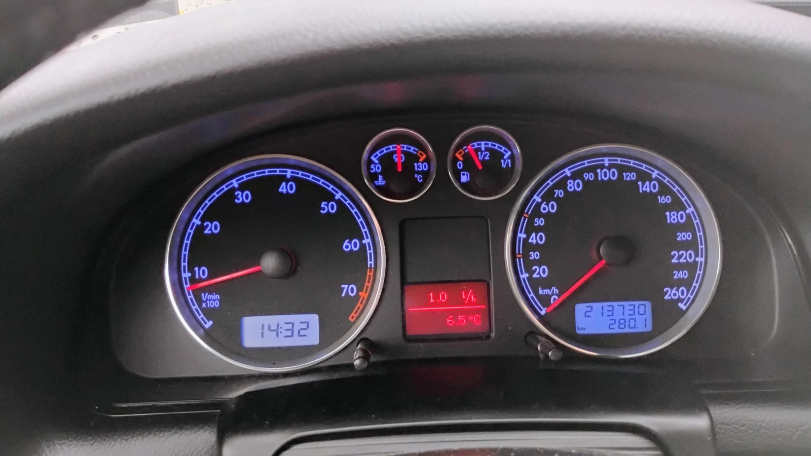 VW Passat 2.0, 115кс, ГАЗ, снимка 7 - Автомобили и джипове - 53698730