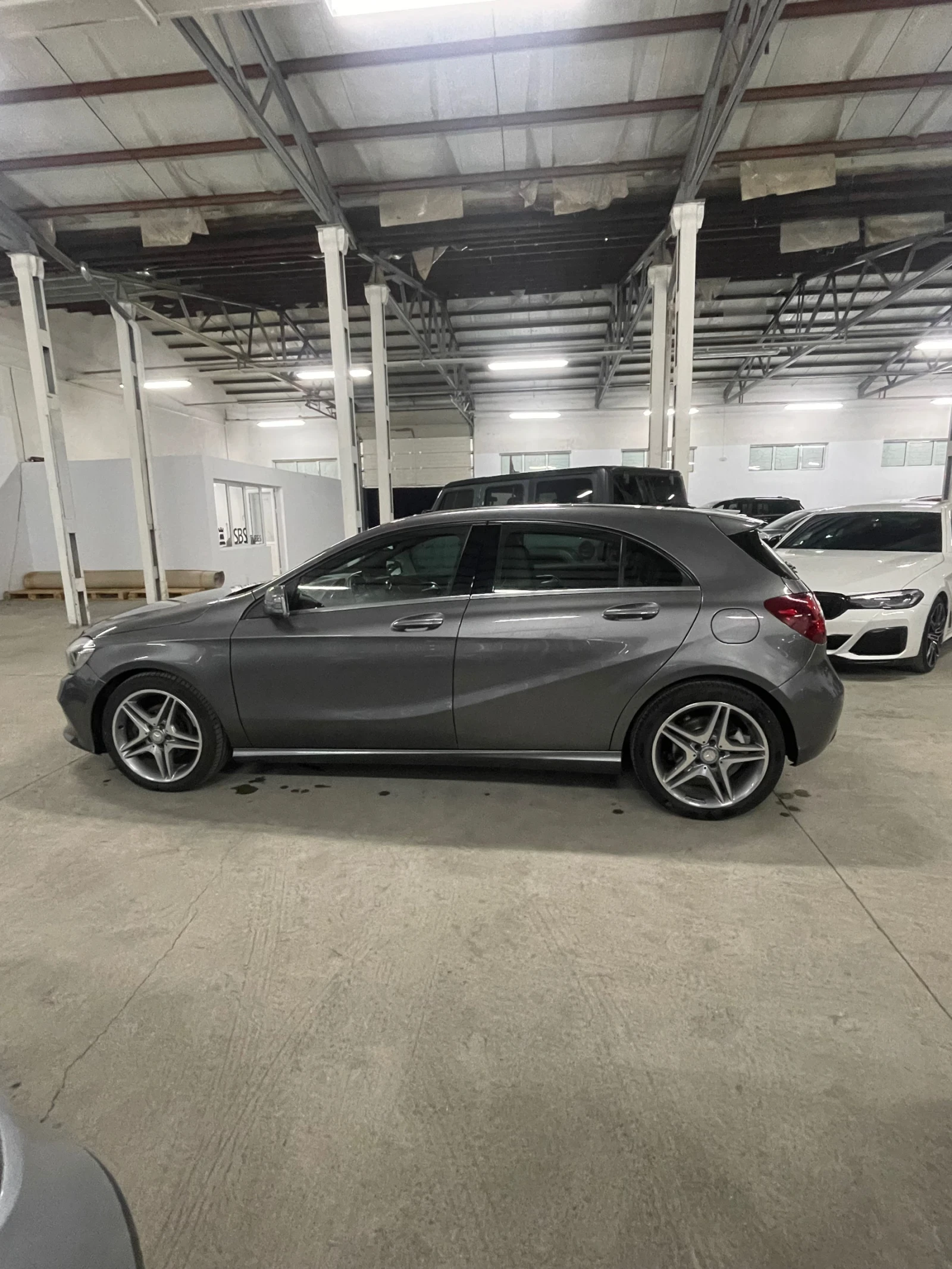 Mercedes-Benz A 220 d/AMG/4matic/панорама/камера/ТОП!!!, снимка 8 - Автомобили и джипове - 53833721