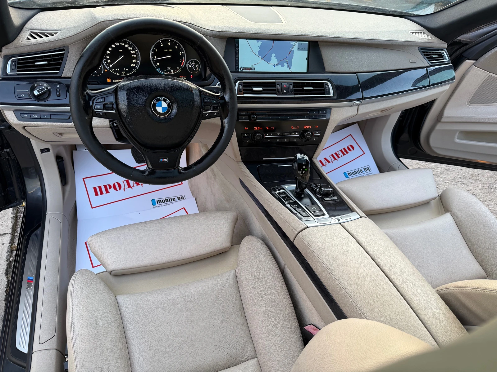 BMW 750 i X-DRIVE M-PAKET KLIMA NAVI FUUL SHVEICARIA NOVA, снимка 12 - Автомобили и джипове - 54230303