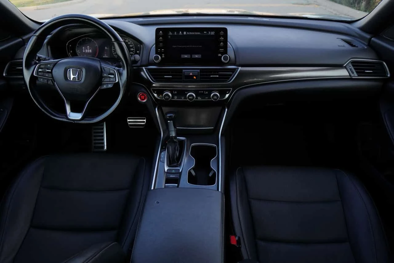 Honda Accord * SE * CARFAX * KEYLESS * ПОДГРЕВИ, снимка 8 - Автомобили и джипове - 54597769