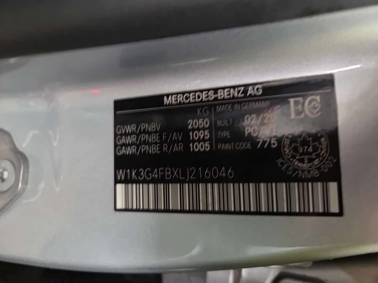 Mercedes-Benz A 220 * ПОДГРЕВ* КАМЕРА* ПАНОРАМА* , снимка 16 - Автомобили и джипове - 54615301
