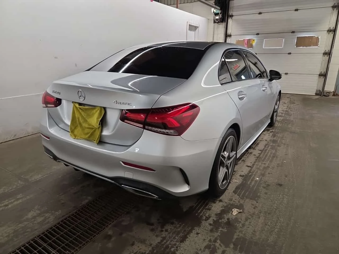 Mercedes-Benz A 220 * ПОДГРЕВ* КАМЕРА* ПАНОРАМА* , снимка 4 - Автомобили и джипове - 54615301