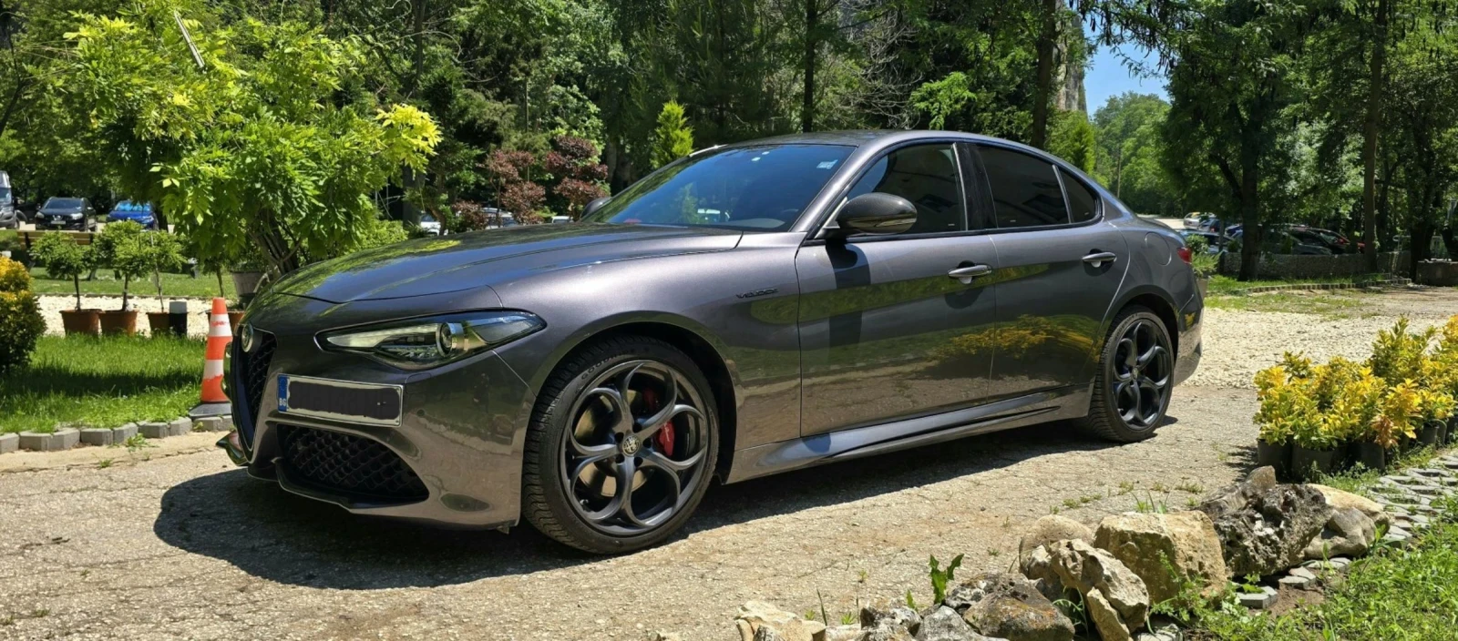 Alfa Romeo Giulia Alfa romeo giulia 2.2 veloce carbon steel 210hp , снимка 2 - Автомобили и джипове - 54808853
