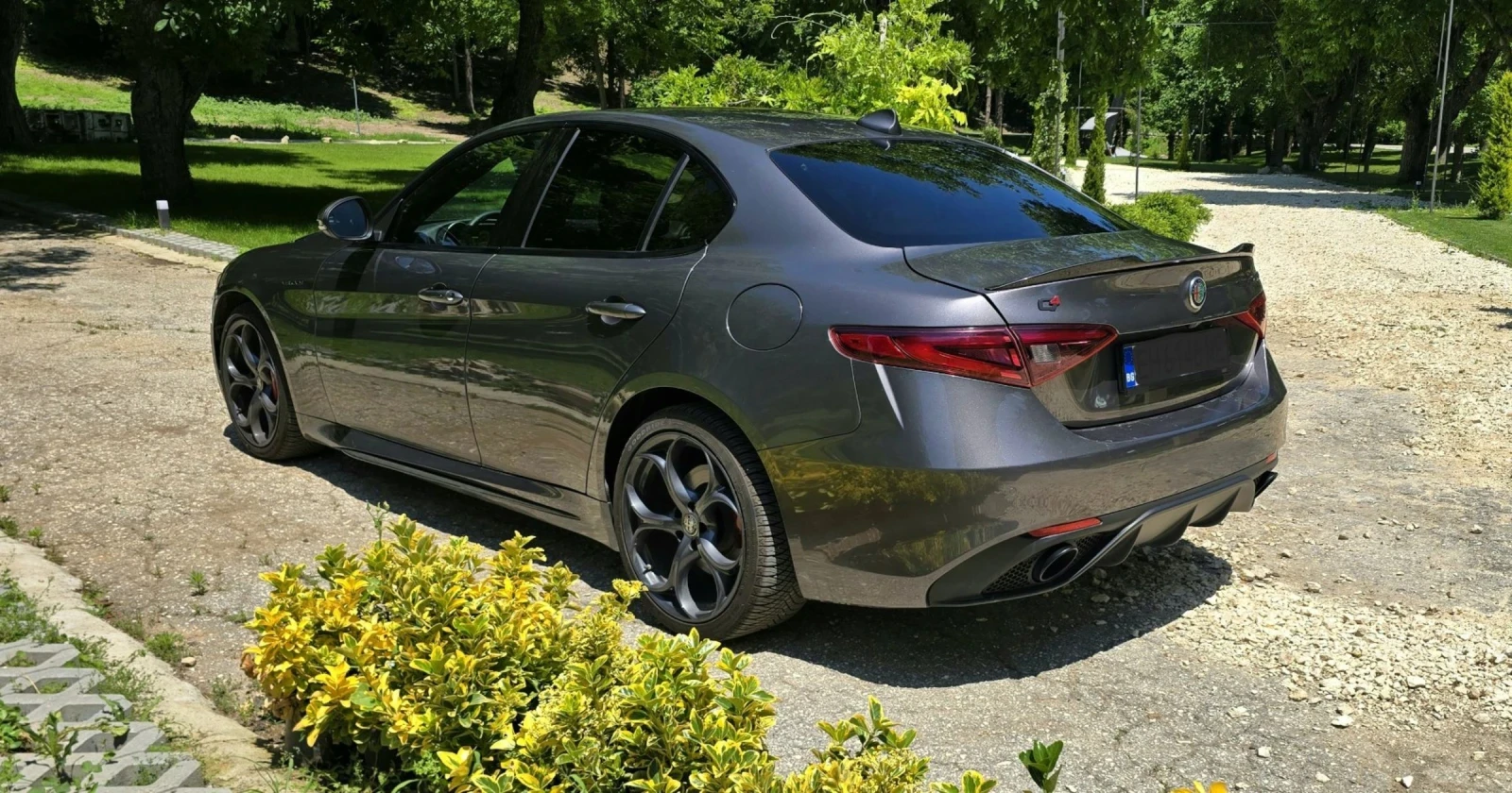 Alfa Romeo Giulia Alfa romeo giulia 2.2 veloce carbon steel 210hp , снимка 3 - Автомобили и джипове - 54808853
