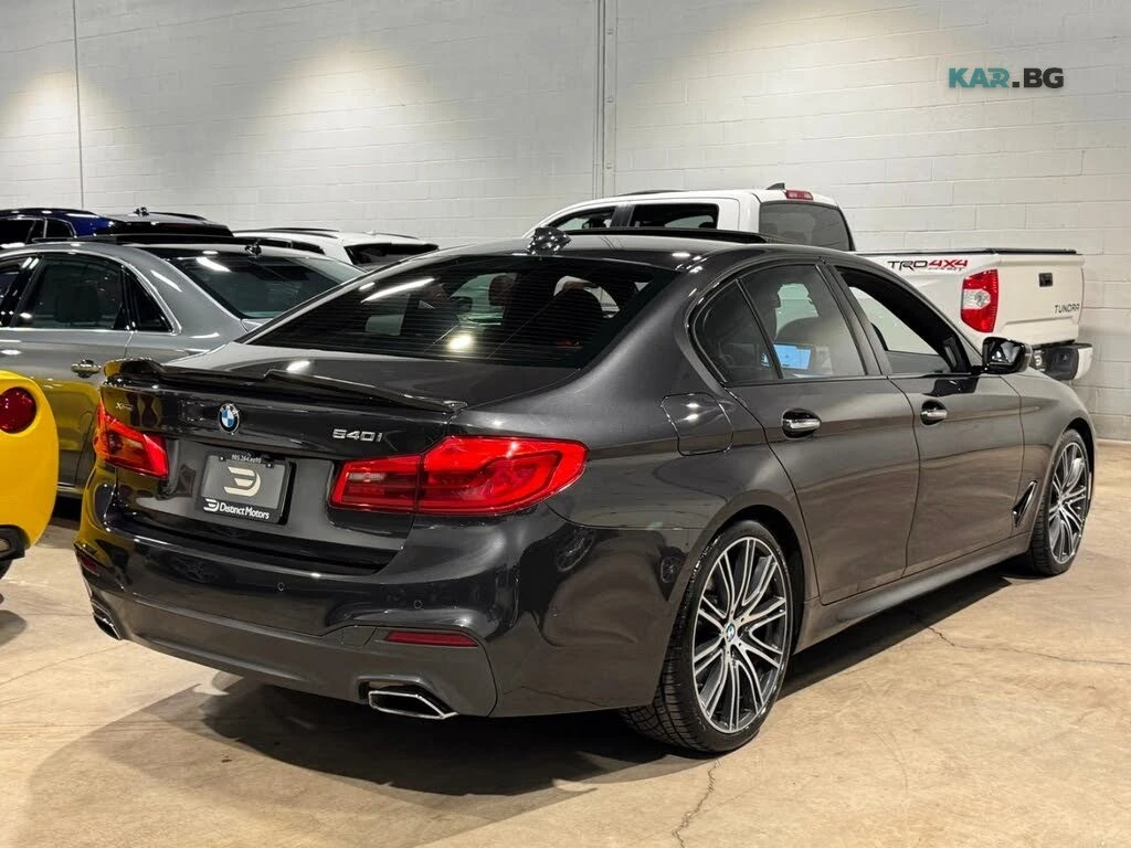 BMW 540 xDrive* АвтоКредит* (ЦЕНА ДО БГ), снимка 5 - Автомобили и джипове - 55178687
