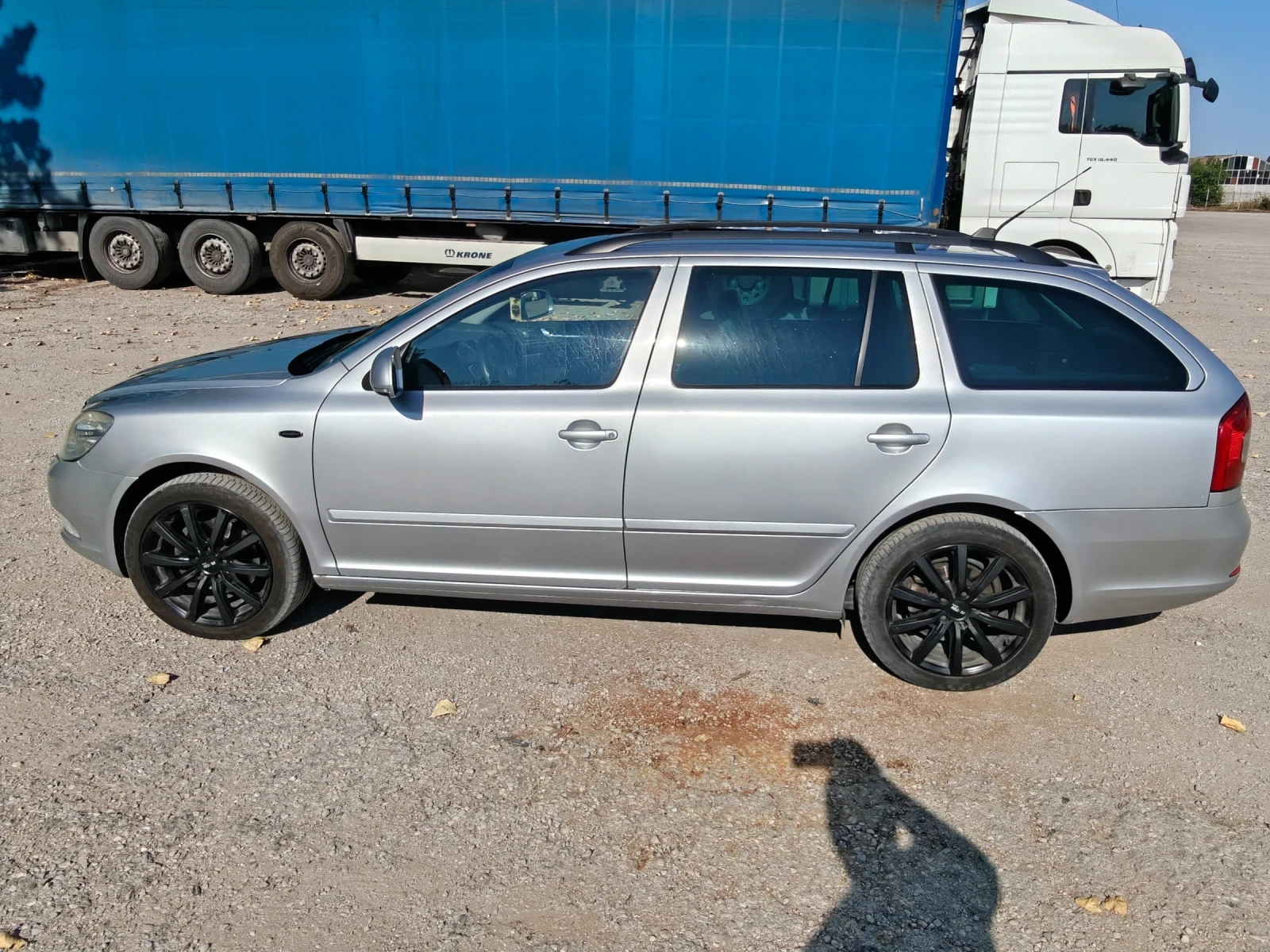 Skoda Octavia L&K 2.0 140cc, снимка 4 - Автомобили и джипове - 55606123