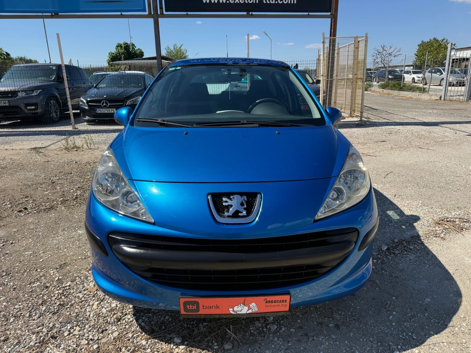 Peugeot 207 1.4 бензин