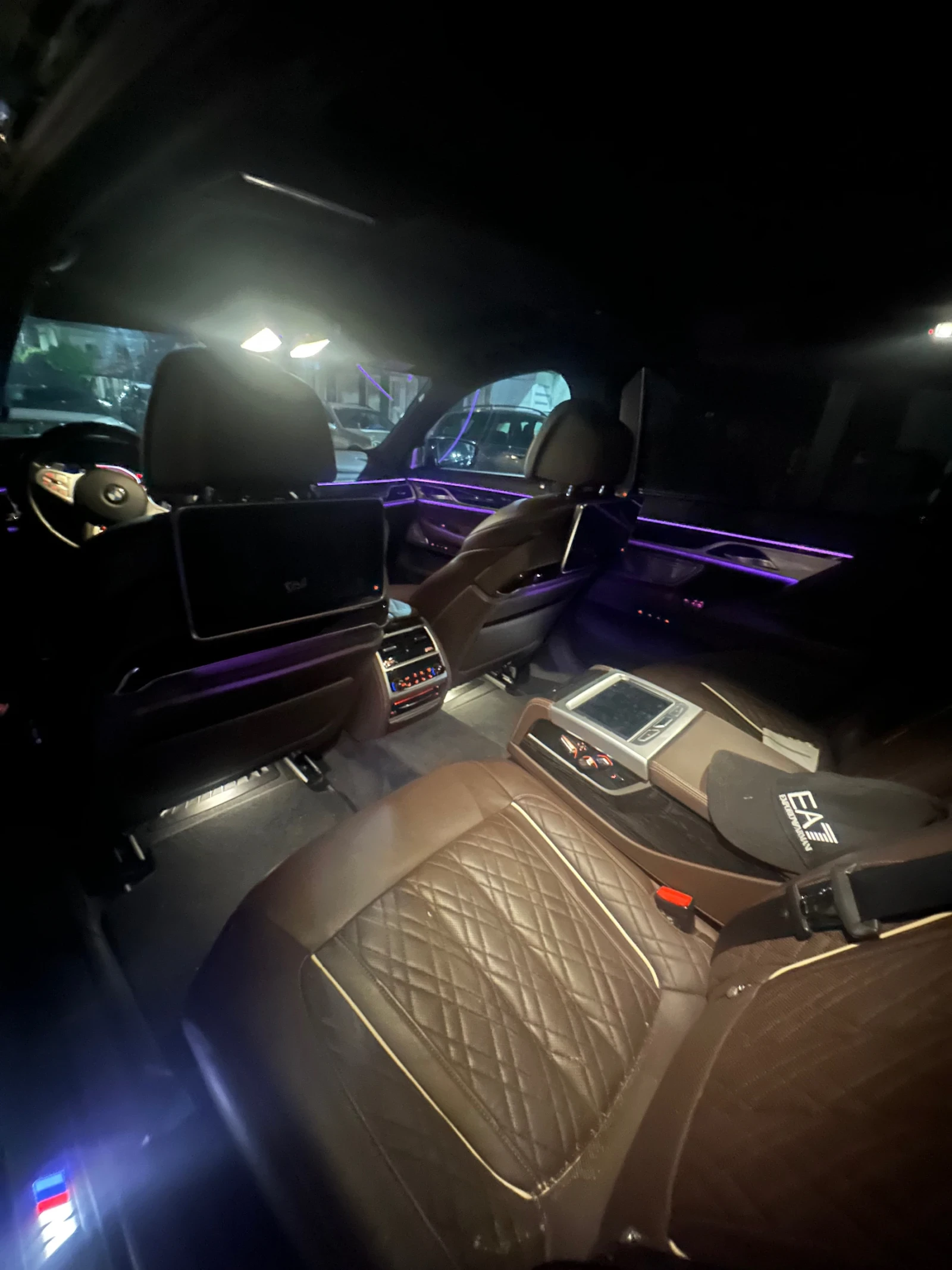 BMW 750, снимка 7 - Автомобили и джипове - 56507042
