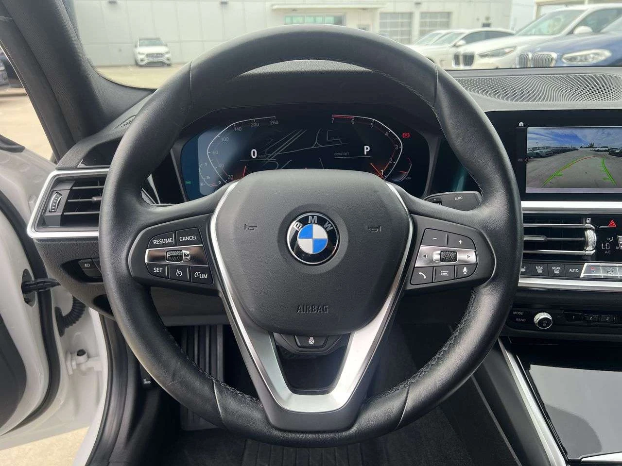 BMW 330 330i xDrive, снимка 10 - Автомобили и джипове - 56528092