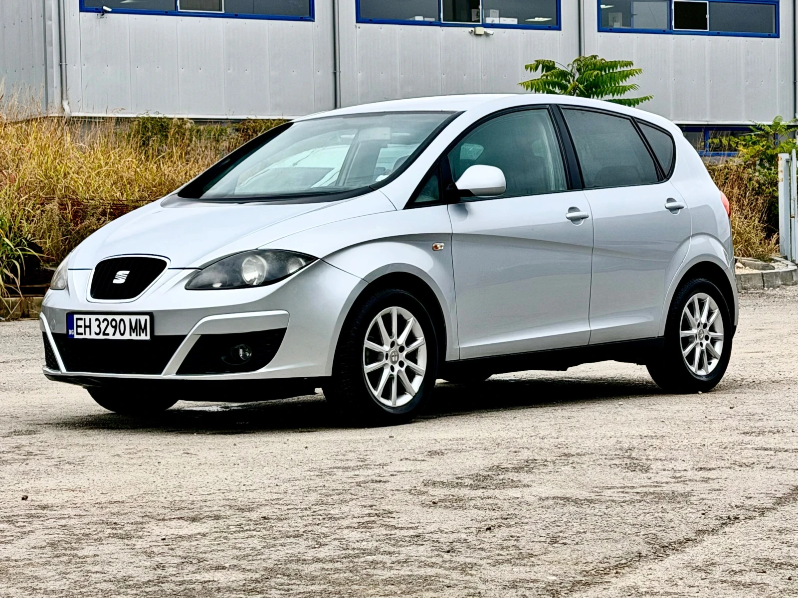 Seat Altea 1.9 TDI Facelift, снимка 2 - Автомобили и джипове - 56653783