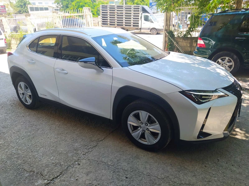 Lexus UX 250h 250HIBRID, снимка 1 - Автомобили и джипове - 47285376