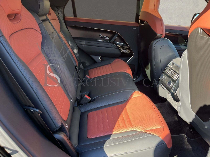 Land Rover Range Rover Sport P635* SV* Edition One* 360* PANORAMA* MERIDIAN* , снимка 8 - Автомобили и джипове - 51352776