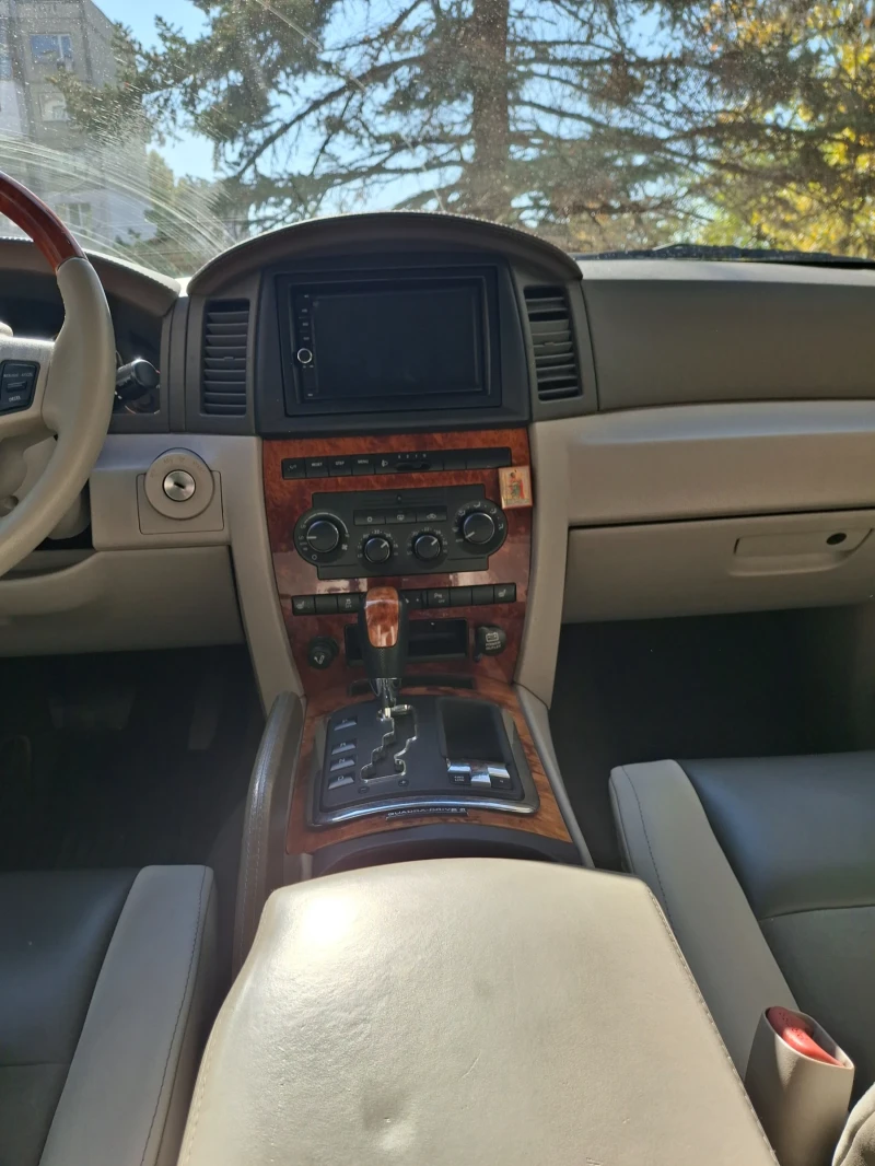 Jeep Grand cherokee, снимка 2 - Автомобили и джипове - 52511808