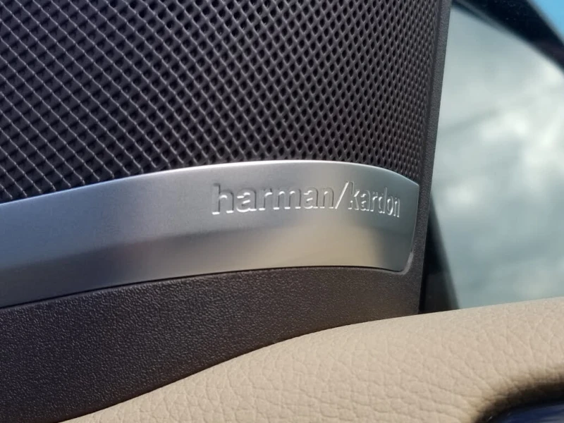 Mercedes-Benz GLE 400 4MATIC 360CAM* PANO* BLINDSPOT* ПОДГРЕВ* H/K* , снимка 10 - Автомобили и джипове - 52831440