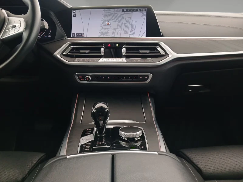 BMW X7 xDRIVE/40/340HP/H&K/HUD/PANO/862v, снимка 13 - Автомобили и джипове - 53095029