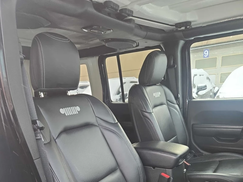 Jeep Wrangler * Unlimited Sport * CARFAX * ПОДГРЕВ* , снимка 11 - Автомобили и джипове - 53224448