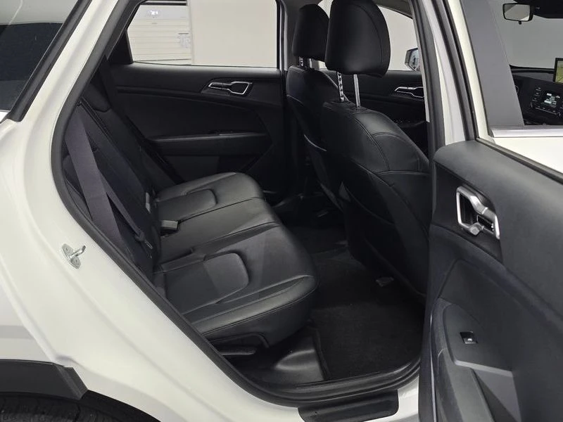 Kia Sportage Diesel 2.0 4WD| 184к.с.| ВКЛ.ТЕХНОТЕСТ, снимка 11 - Автомобили и джипове - 55261982
