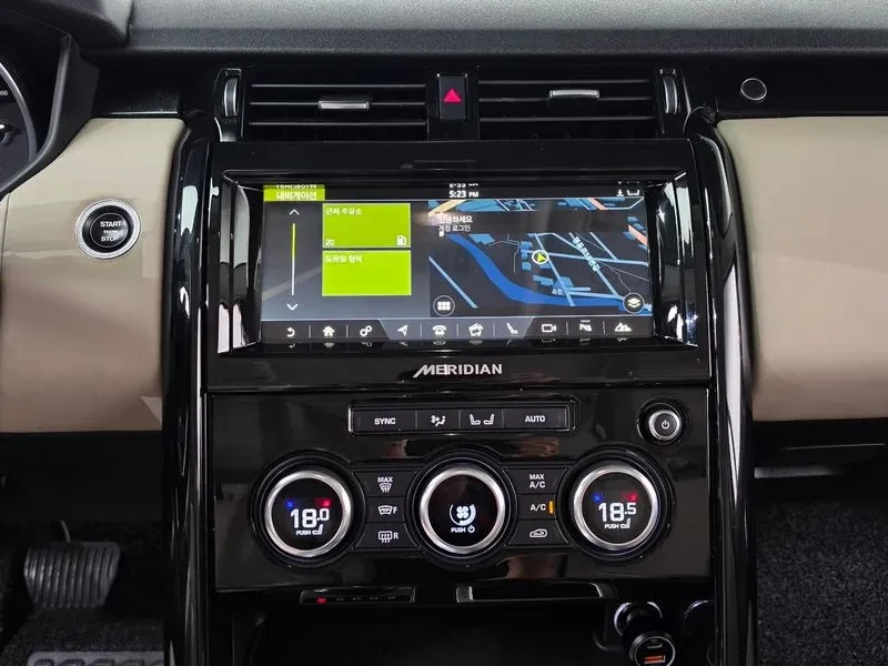 Land Rover Discovery 2.0 Sd4 Se, снимка 13 - Автомобили и джипове - 56734720