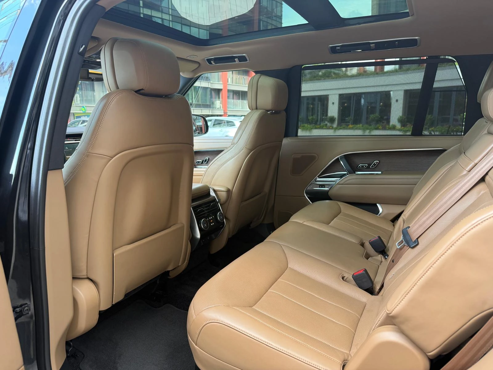 Land Rover Range rover LWB 7 SEATS D350, снимка 12 - Автомобили и джипове - 44215561