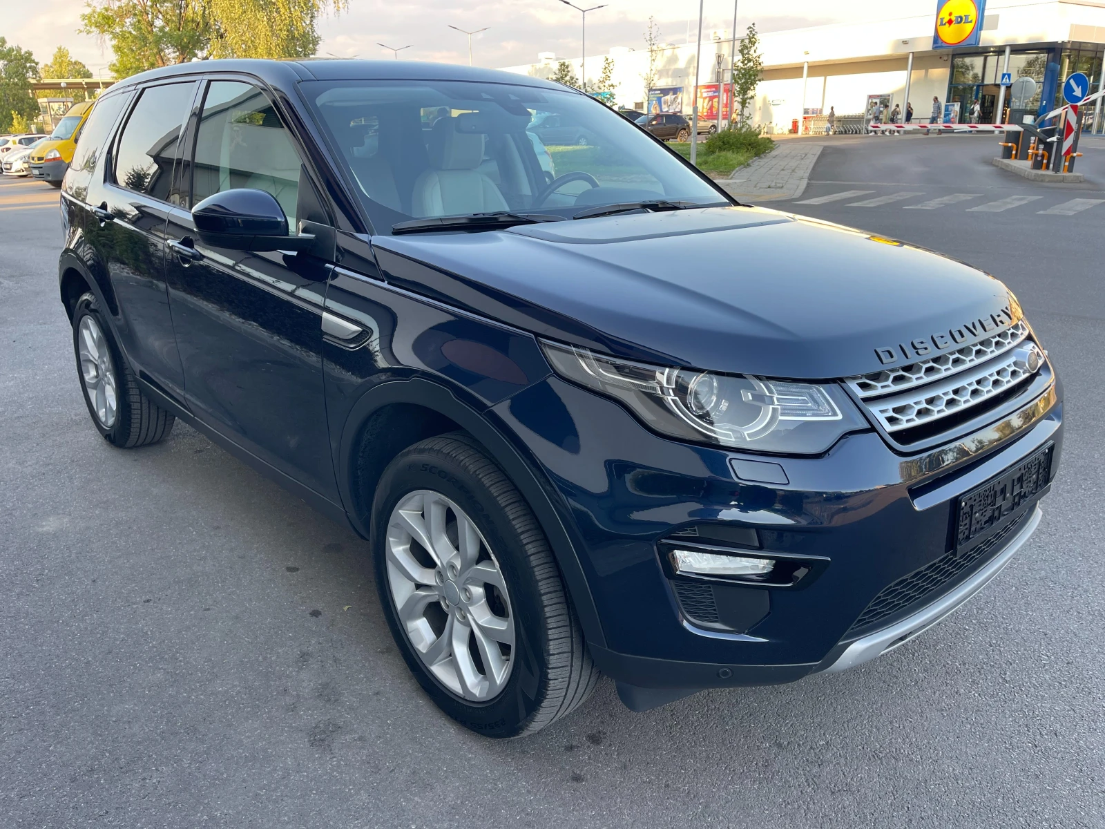 Land Rover Discovery * SPORT* 2.0TD4* 179000км*  - изображение 3