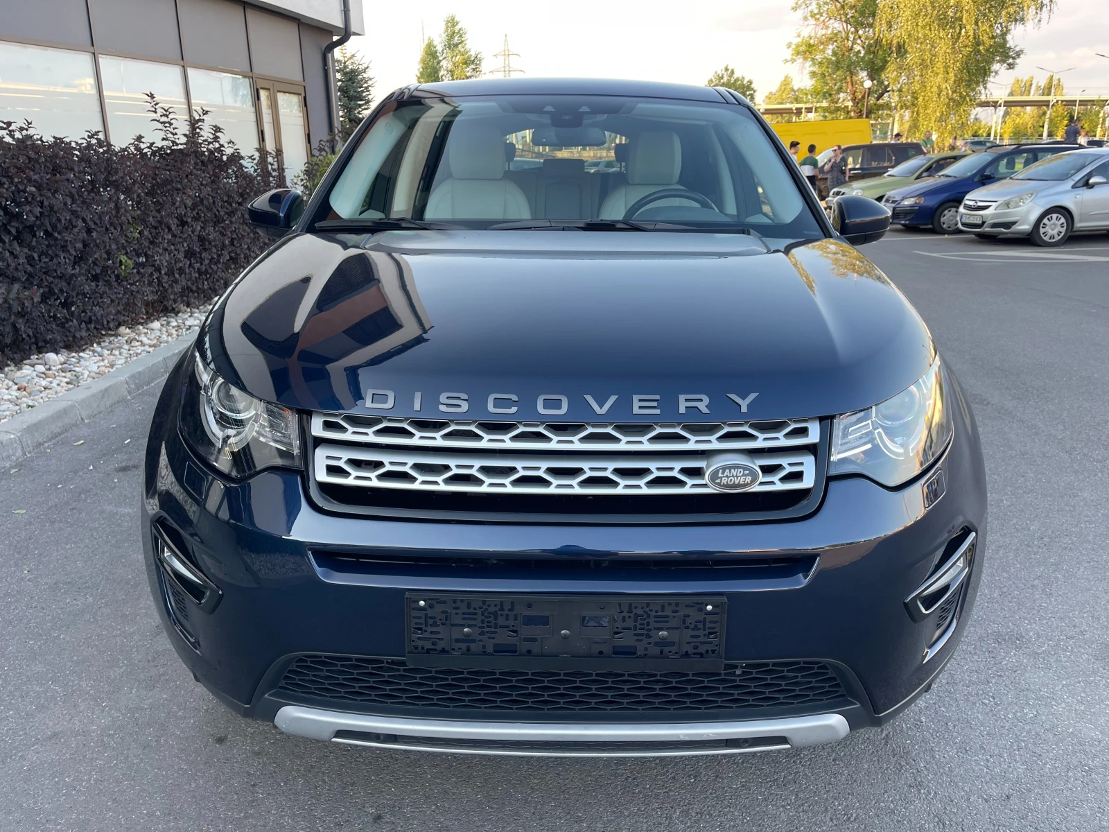 Land Rover Discovery * SPORT* 2.0TD4* 179000км*  - изображение 2