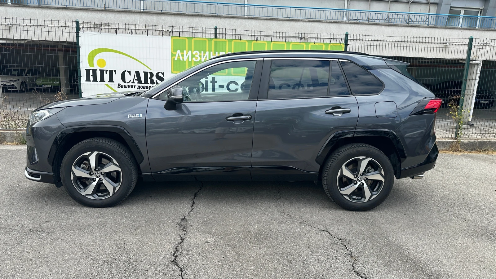Toyota Rav4 2.5 Plug-In Hybrid 4x4 в Гаранция - изображение 4